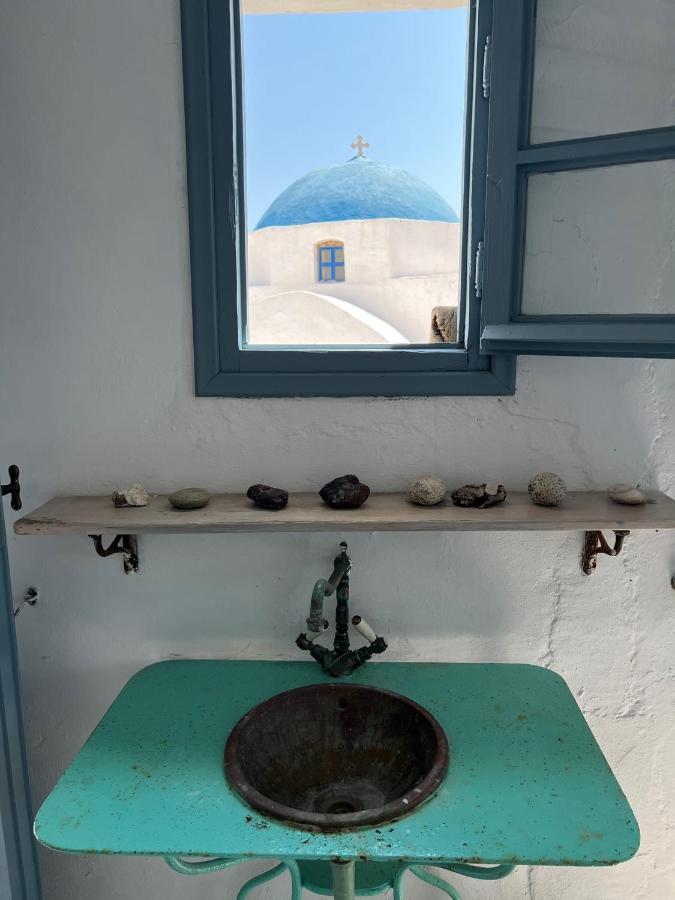 Windhouses Serifos Exterior photo
